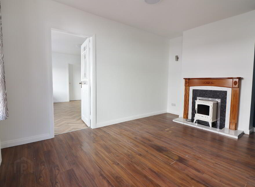 128 Lake Street, Lurgan, BT67 9DY