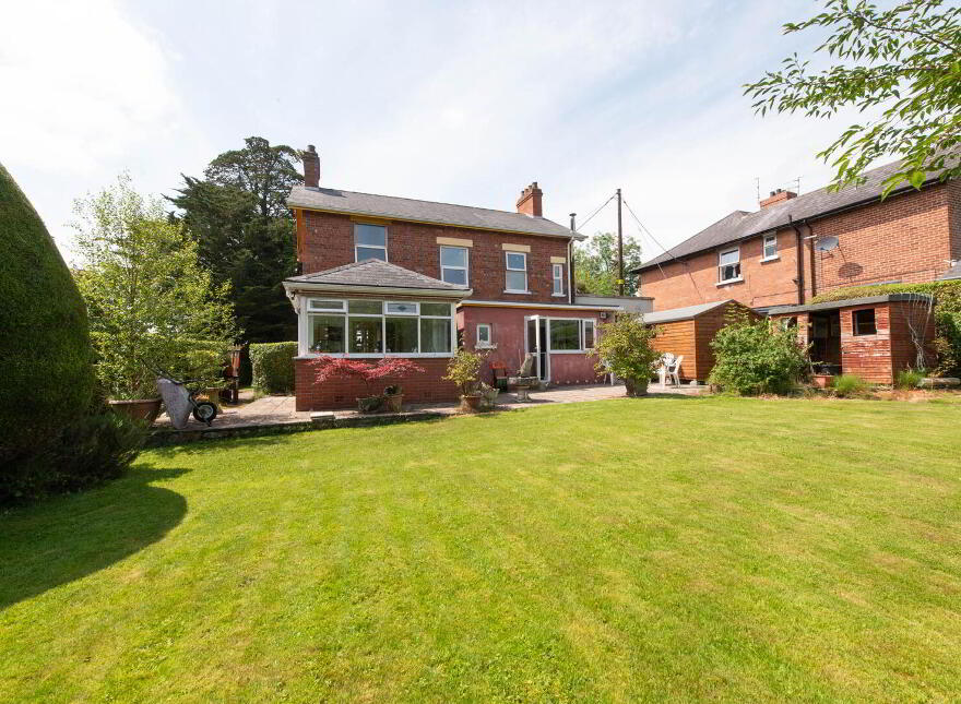 101 Station Road, Greenisland, Carrickfergus, BT38 8UW