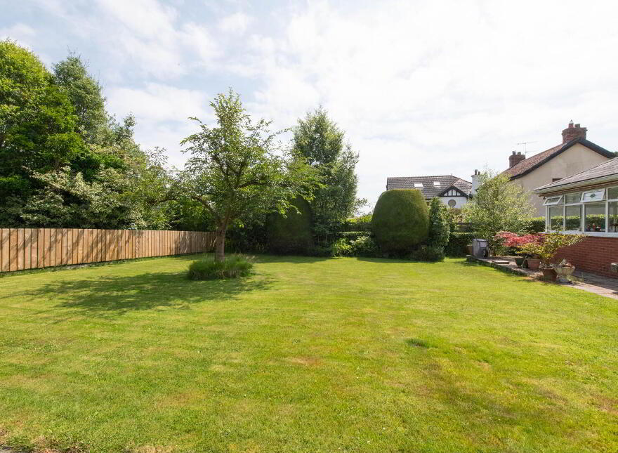 101 Station Road, Greenisland, Carrickfergus, BT38 8UW