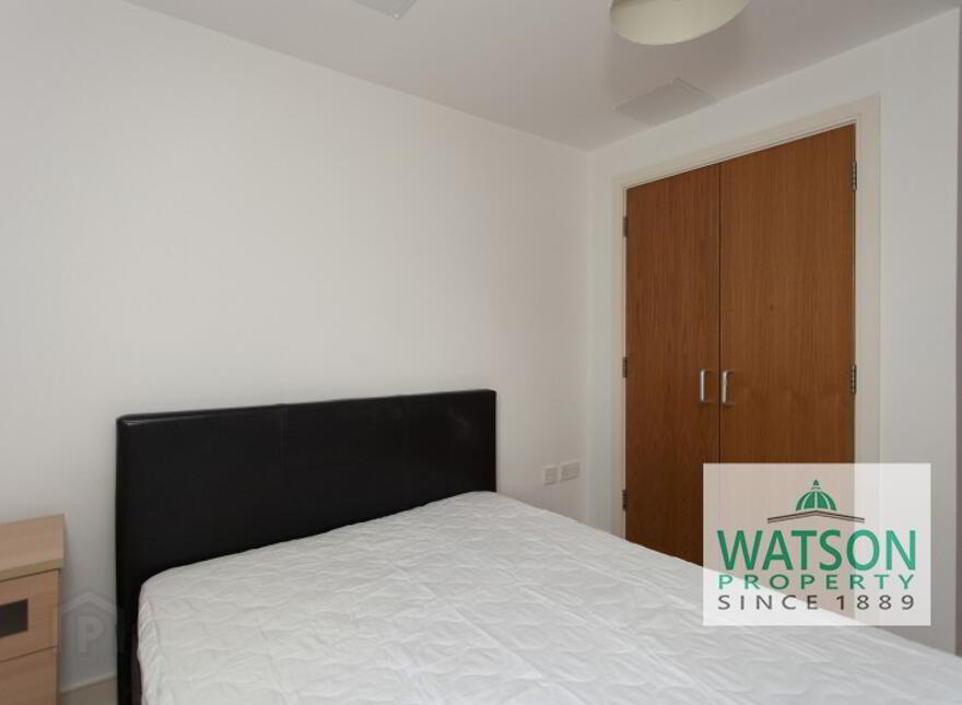 92 Victoria Place, City Centre, Belfast, BT12 5GE