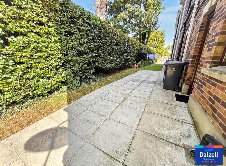 Apt 5, Cathedral View, Lisburn, BT28 3FX