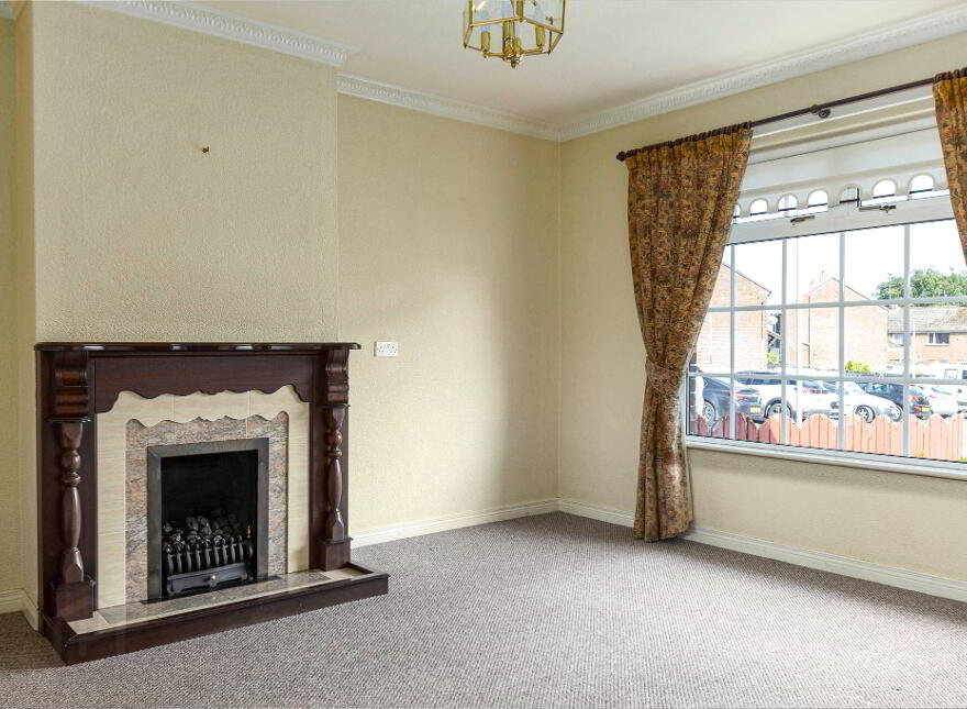 39 Young Crescent, Castlederg, BT81 7BZ