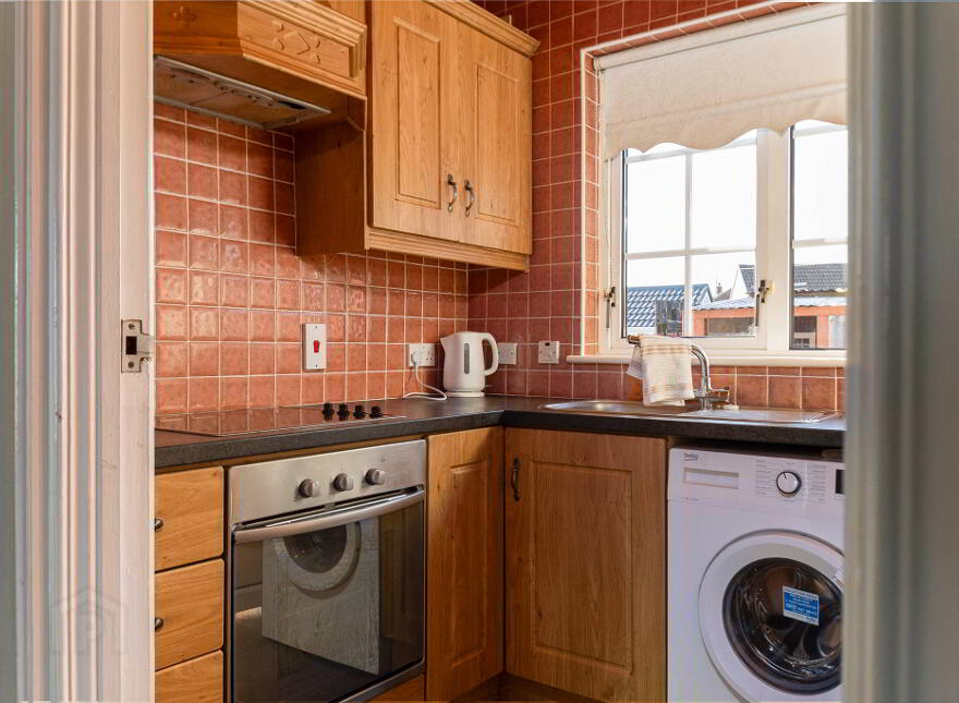 39 Young Crescent, Castlederg, BT81 7BZ
