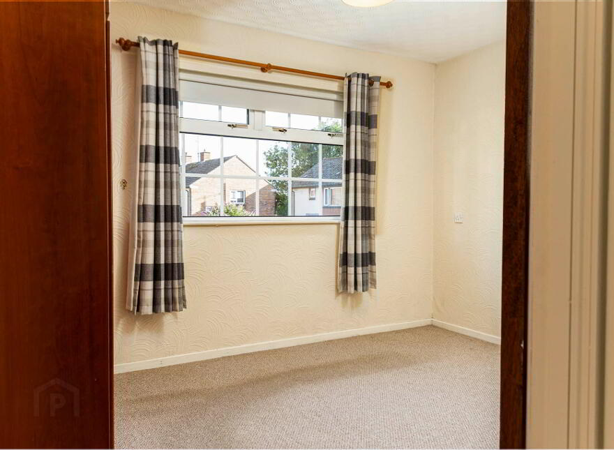 39 Young Crescent, Castlederg, BT81 7BZ