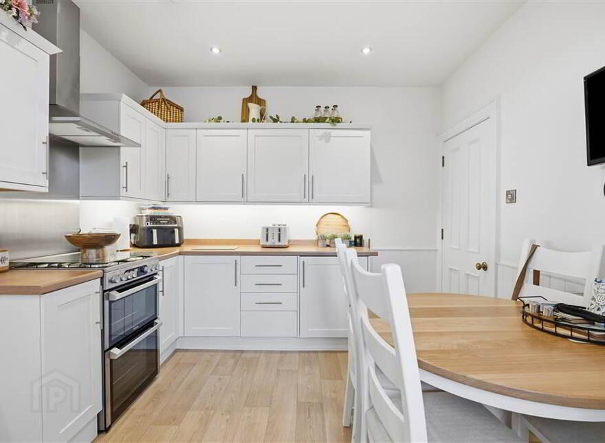 97 Fenagh Road, Ballymena, BT43 6TR