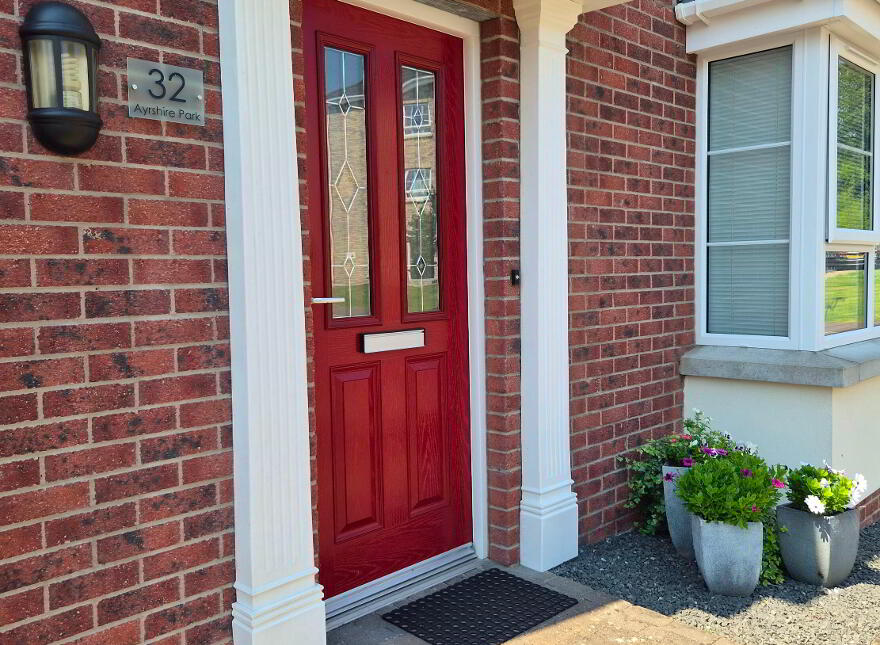 32 Ayrshire Park, Lisburn, BT28 2LT
