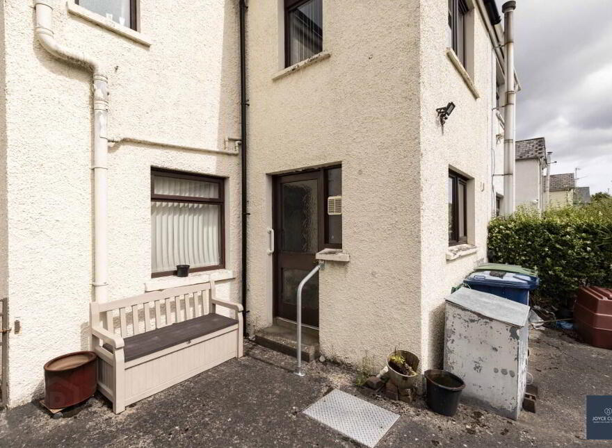 65 Armagh Road, Portadown, BT62 3DL