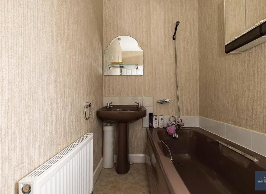 65 Armagh Road, Portadown, BT62 3DL