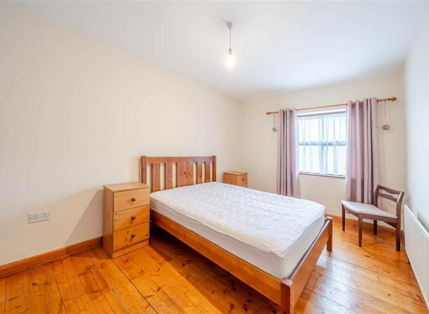 3 Restaurant (Sage) & Apartments, 10 High Street, Westport, F28X726