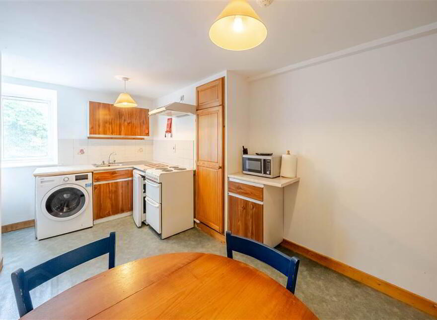 3 Restaurant (Sage) & Apartments, 10 High Street, Westport, F28X726