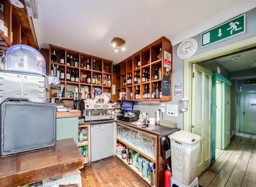 3 Restaurant (Sage) & Apartments, 10 High Street, Westport, F28X726