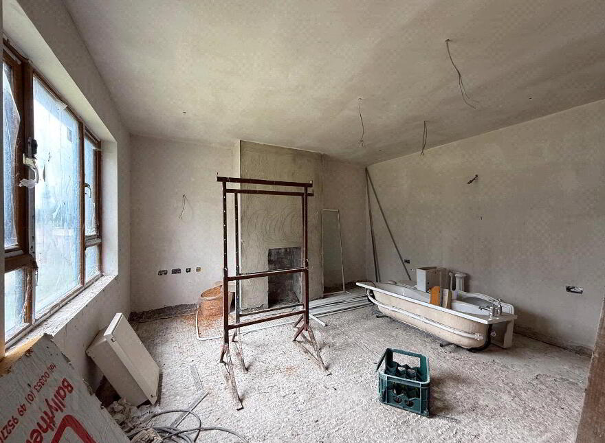 Cash Offers Only), 108d Ballynease Road, Portlgenone, Ballymena, BT44 8NU