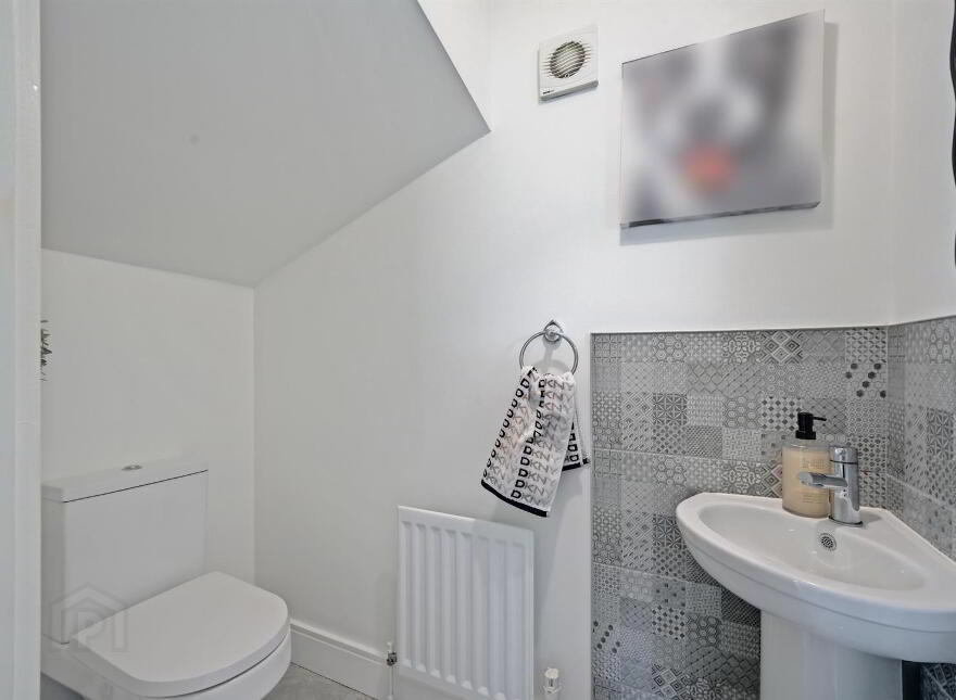 1 Glen Manor Avenue, Newtownabbey, BT36 7FY