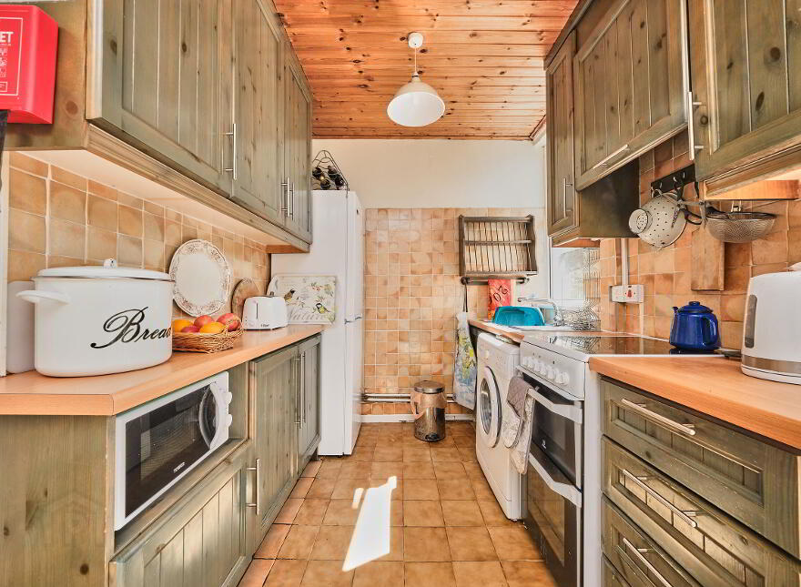 6 Enfield Street, Portstewart, BT55 7AL