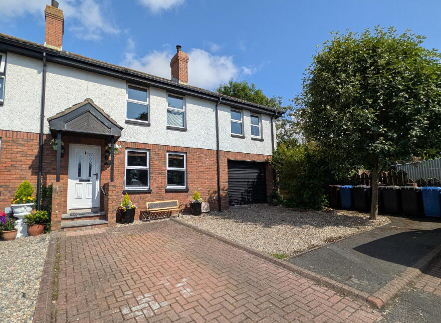 8 Church Close, Dundrum, BT33 0SB