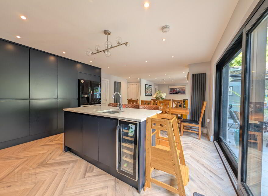8 Church Close, Dundrum, BT33 0SB