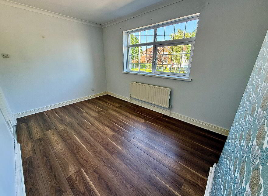 7 Broadway, Creggan, Derry, BT48 9LX