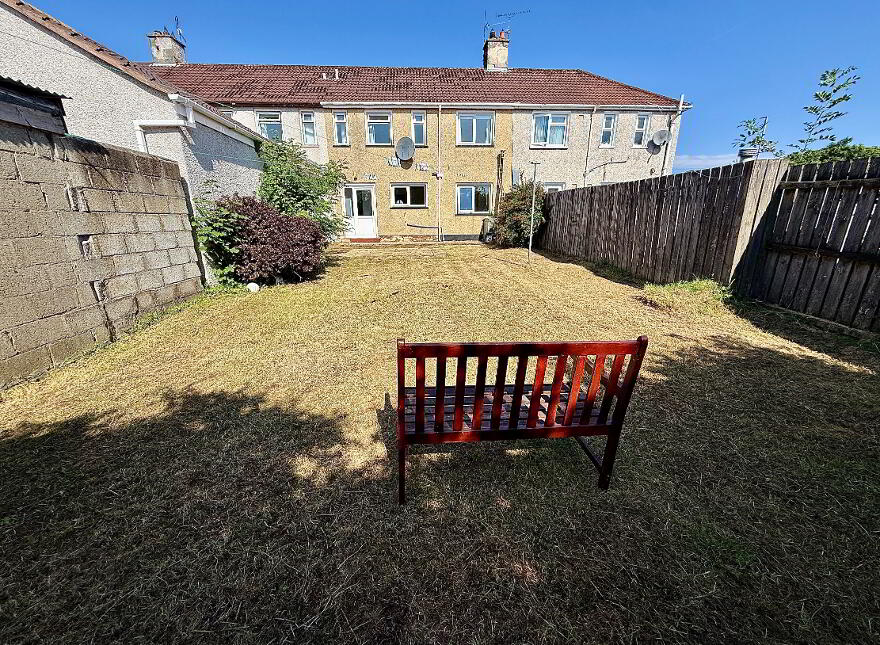 7 Broadway, Creggan, Derry, BT48 9LX