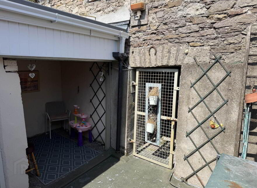 21 Lower Limerick Street, Roscrea, E53EK11