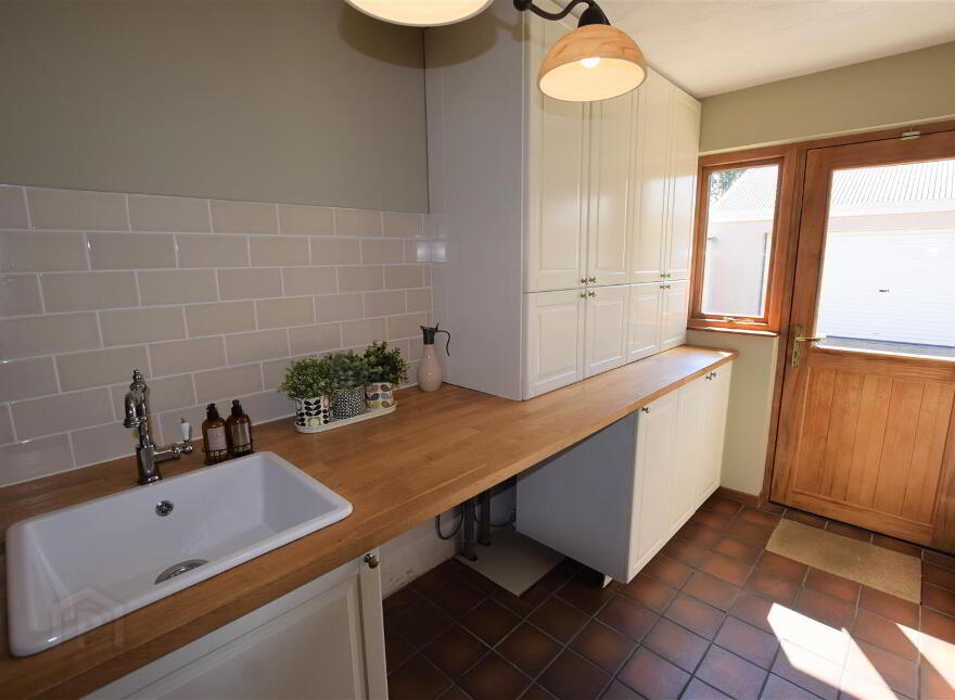 24 Glenstall Road, Ballymoney, BT53 7QN