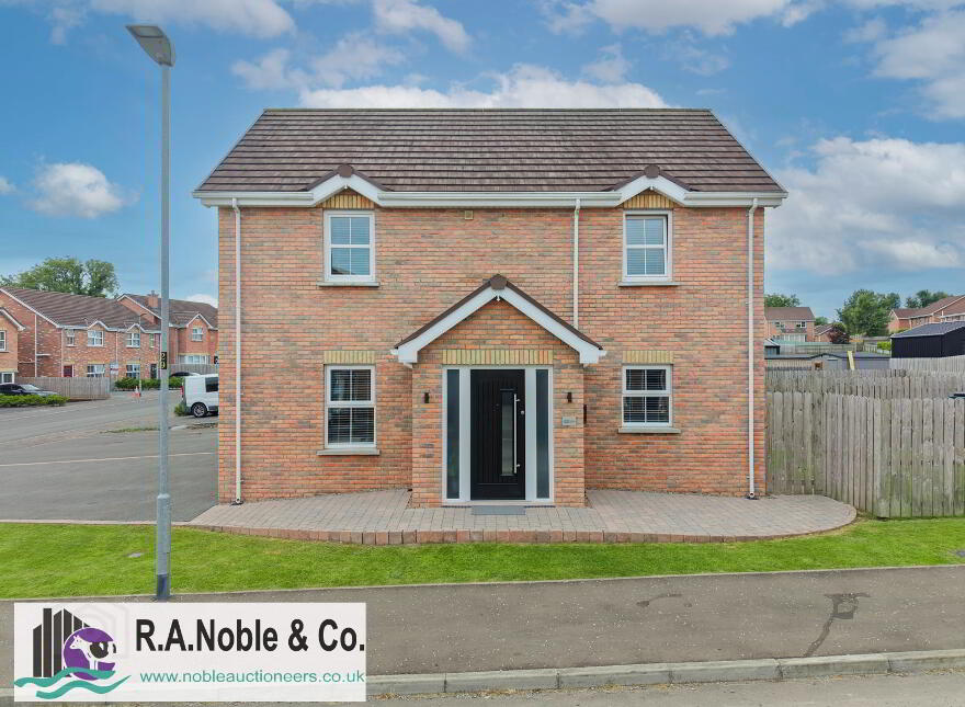 32 Olde Fairways Crescent, Fivemiletown, BT75 0TG
