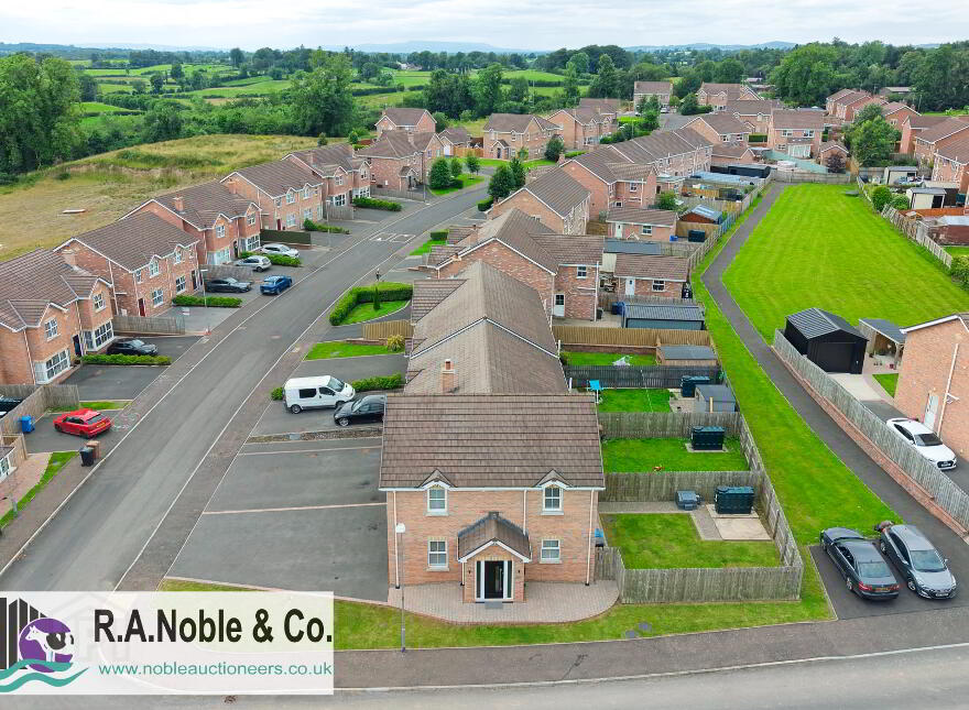 32 Olde Fairways Crescent, Fivemiletown, BT75 0TG