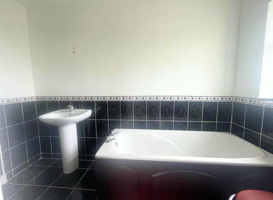 Meelick, Williamstown, F45AV20