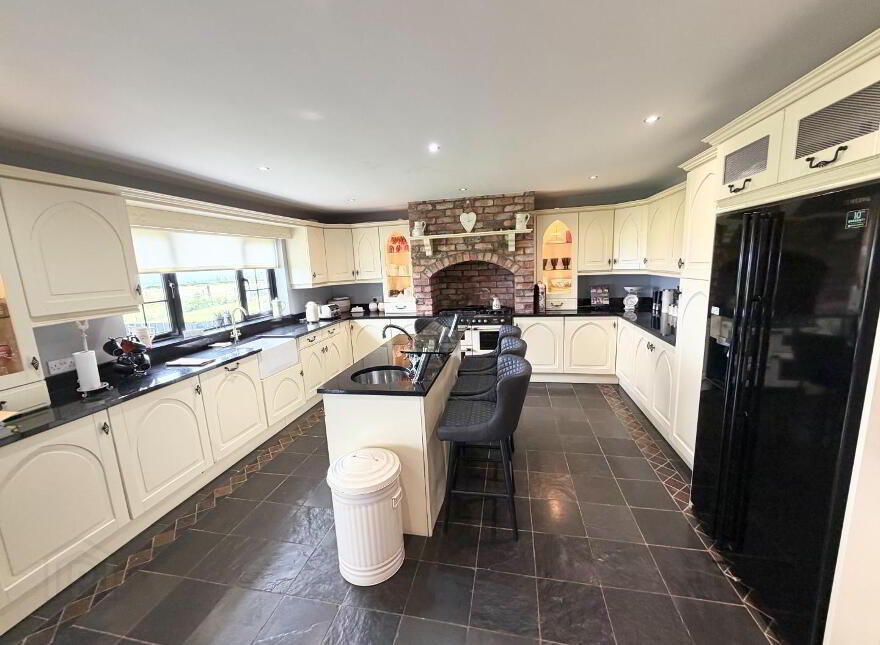 53 Sheskin Rd, Greysteel, Derry, BT47 3BQ