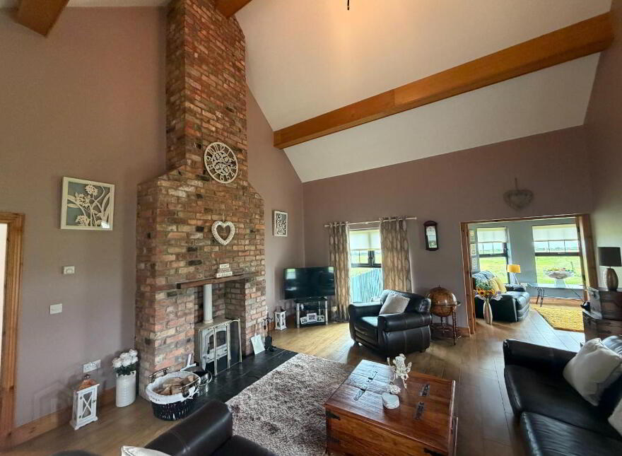 53 Sheskin Rd, Greysteel, Derry, BT47 3BQ