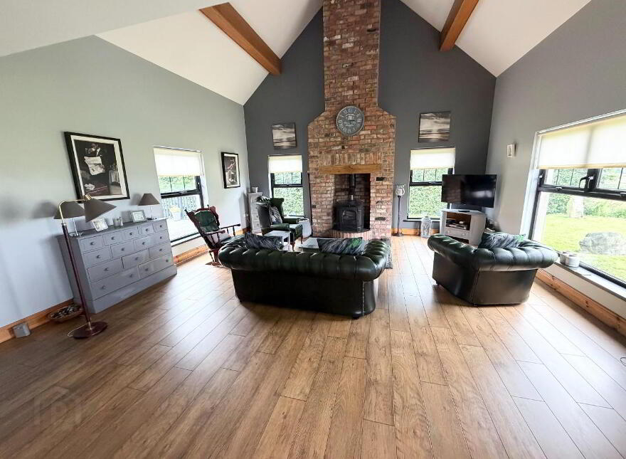 53 Sheskin Rd, Greysteel, Derry, BT47 3BQ