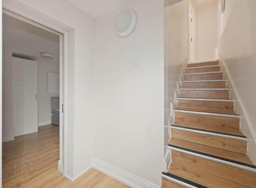 52 Amiens Street, Dublin, D01A995