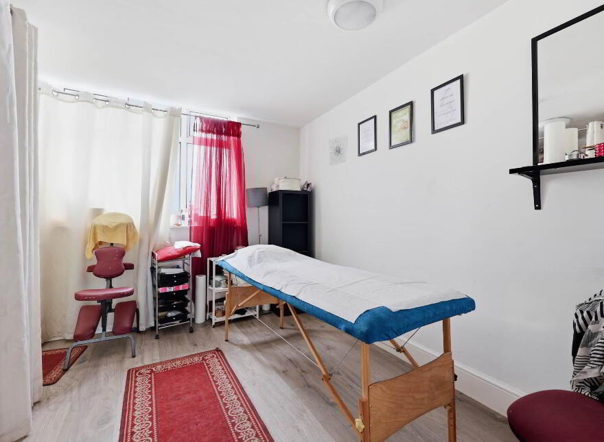 52 Amiens Street, Dublin, D01A995