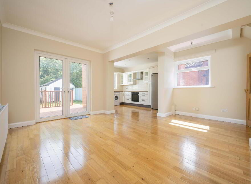 44 Upper Lisburn Road, Belfast, BT10 0AB