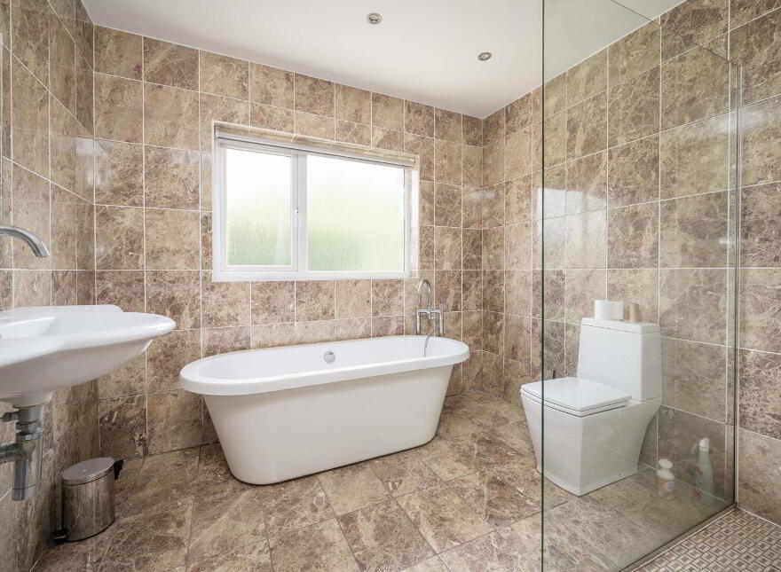44 Upper Lisburn Road, Belfast, BT10 0AB