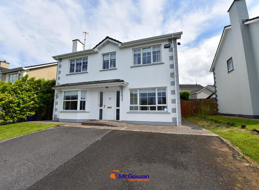 28 Lawnsdale, Navenny, Ballybofey, F3YV61
