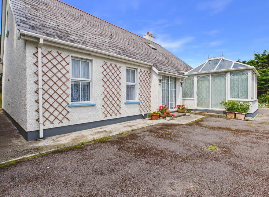 Ballynacarrick, Doochary, F94K710
