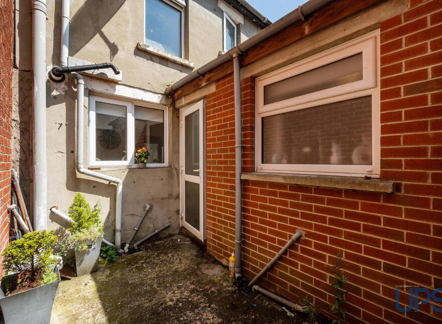 84 Locan Street, Falls Road, Belfast, BT12 7NF