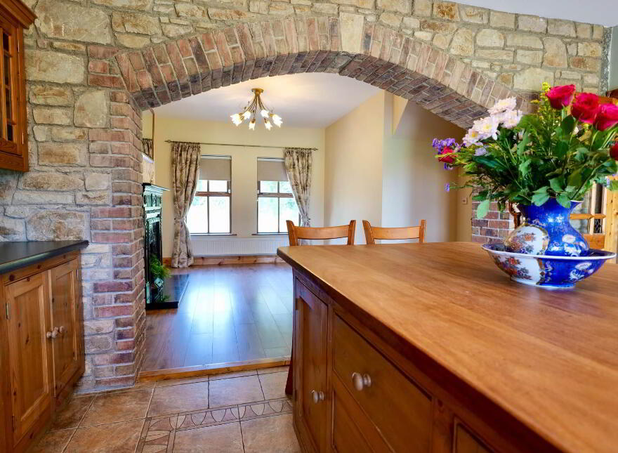 Mountblakeney, Kilmallock, V35N299