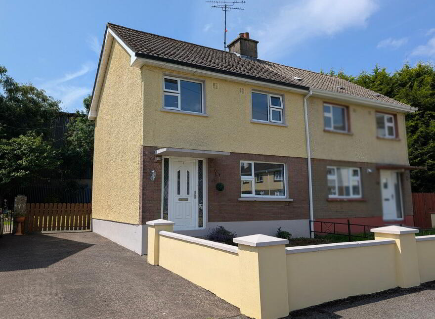 7 Railway Road, Killeshandra, H12PR60