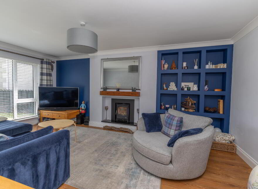 4 Rowley Close, Newcastle, BT33 0UE