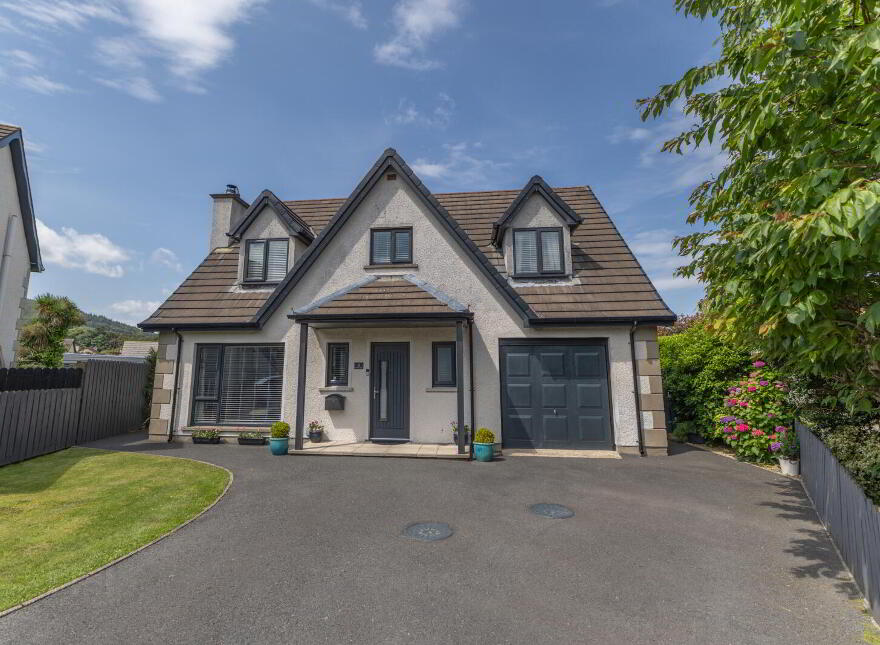 4 Rowley Close, Newcastle, BT33 0UE