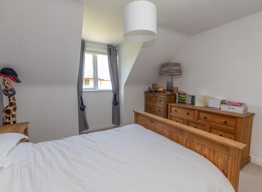 4 Rowley Close, Newcastle, BT33 0UE