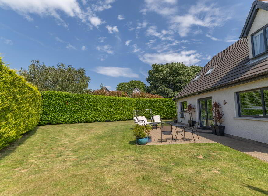 4 Rowley Close, Newcastle, BT33 0UE