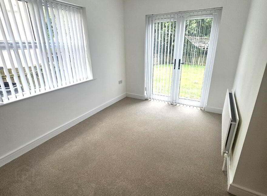 37 Foxhill, Strabane Old Road, Waterside, L'Derry, BT47 2TN