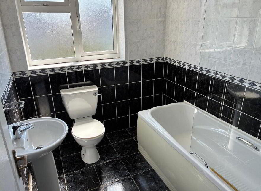 31 Pairc Na Mblath, Ballinroad, Dungarvan, X35X993