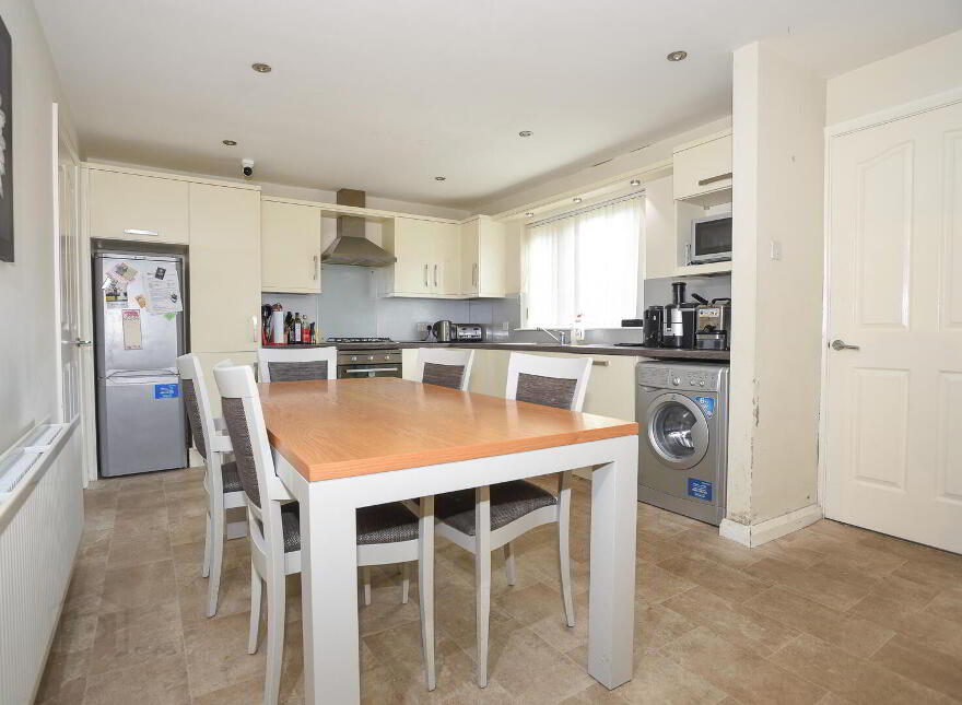 50 Annadale Crescent, Belfast, BT7 3DJ