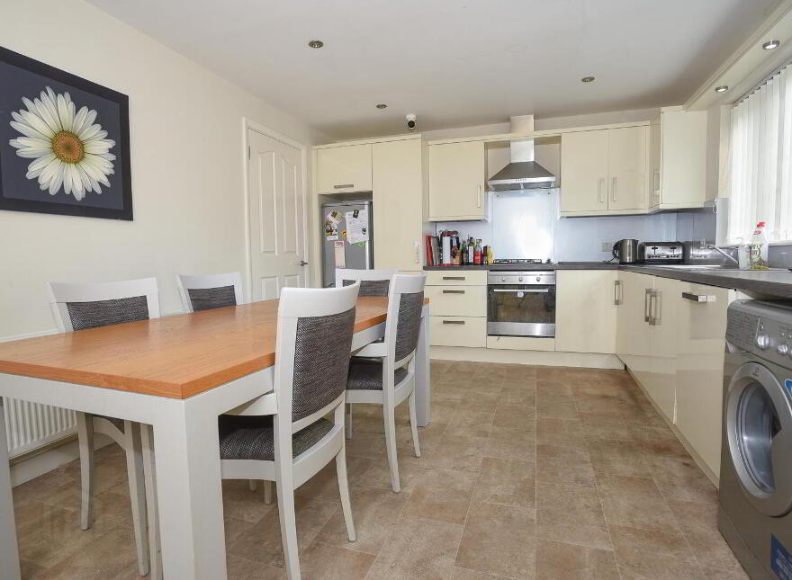 50 Annadale Crescent, Belfast, BT7 3DJ