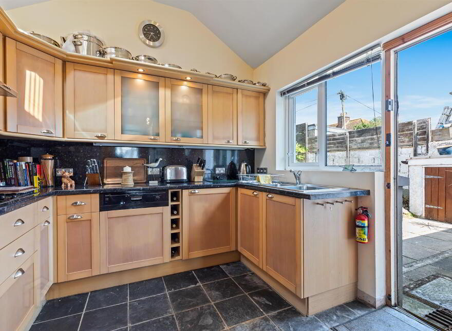 15 Strand Park, Ballywalter, BT22 2PW