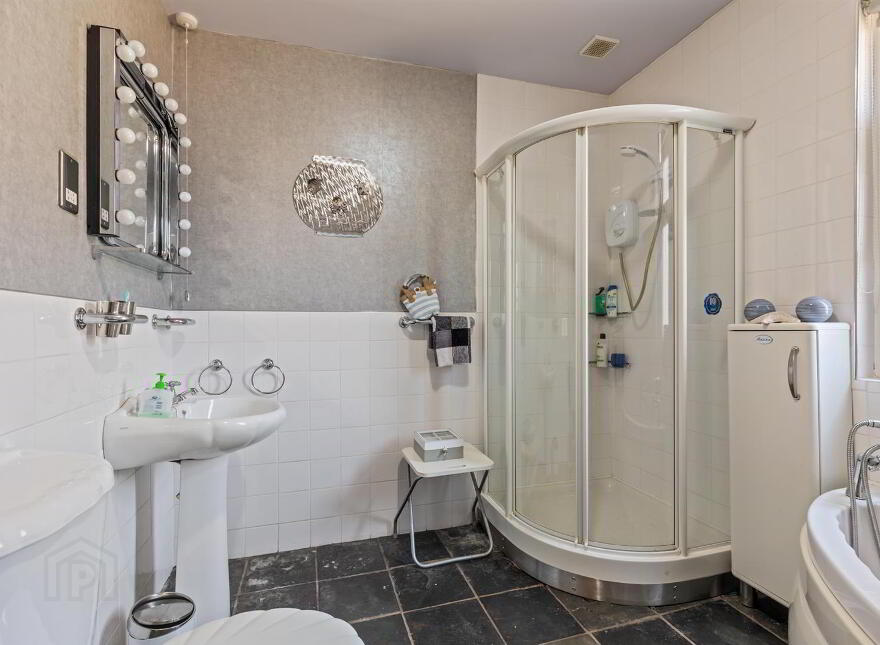 15 Strand Park, Ballywalter, BT22 2PW