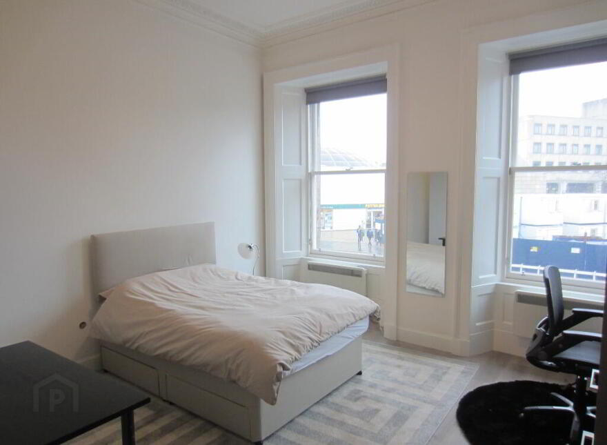 53 Lothian Street, Old Town, Edinburgh, EH1 1HB